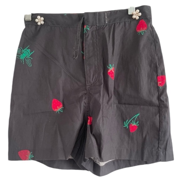 (NWT) SAINT GERALDINE Women’s‎ Blk w/Pearl Flowers,Strawberries & Bees Shorts XS - Picture 1 of 6